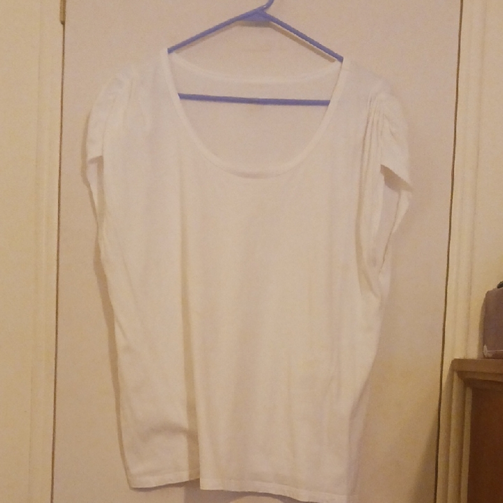 Women's White Top